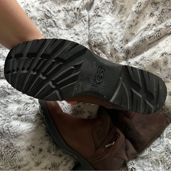 UGG Leather Boot Buckle Brown - Picture 5 of 6